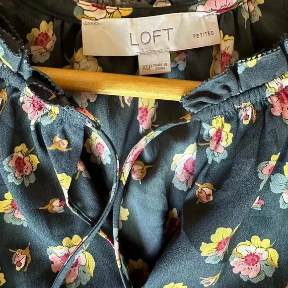 Loft Floral Green Shift Dress - Picture 7 of 11